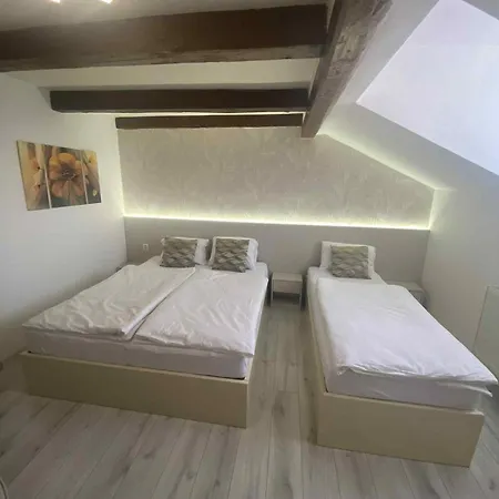 U Radnice As Hotell *